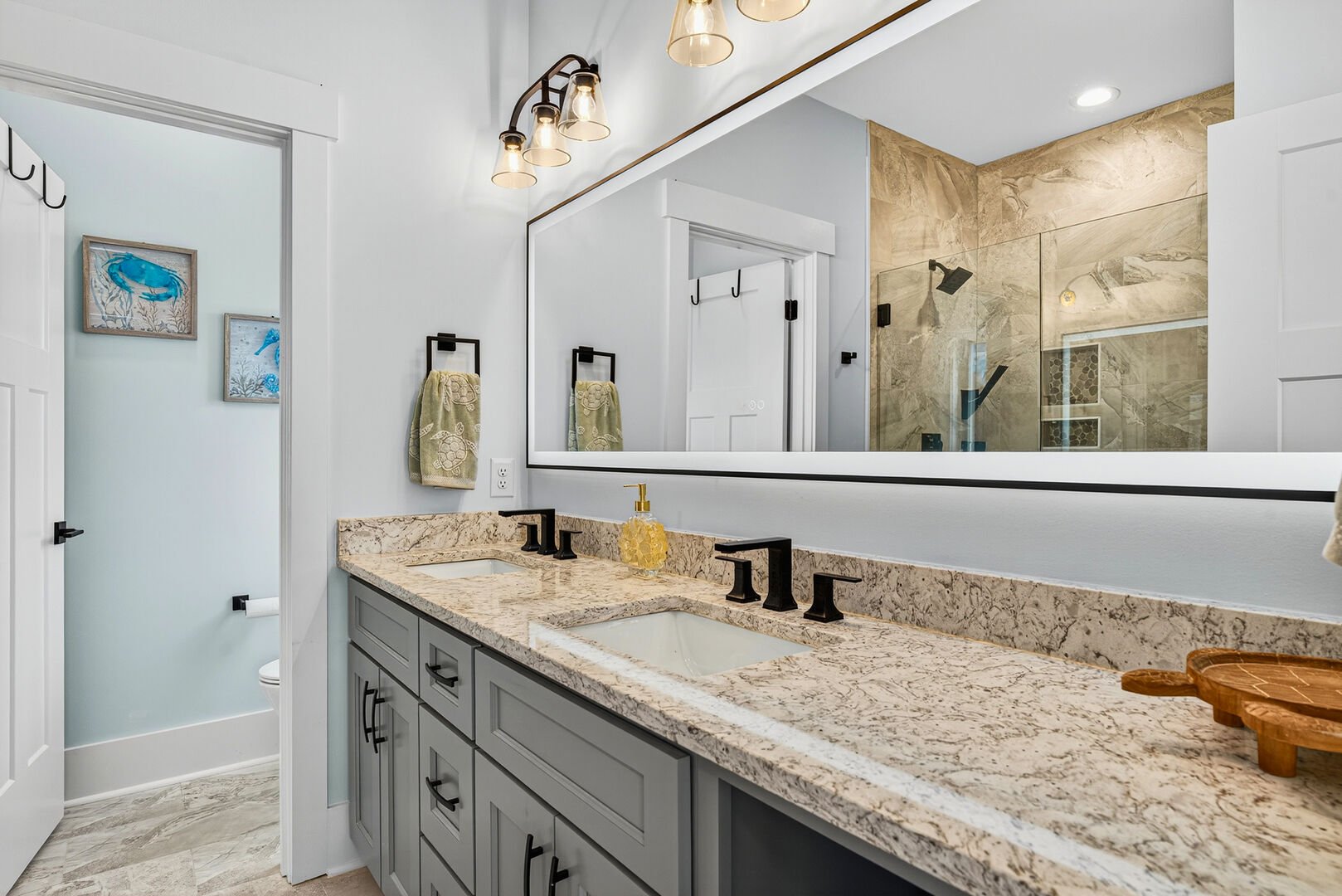 En-suite bathroom with modern finishes